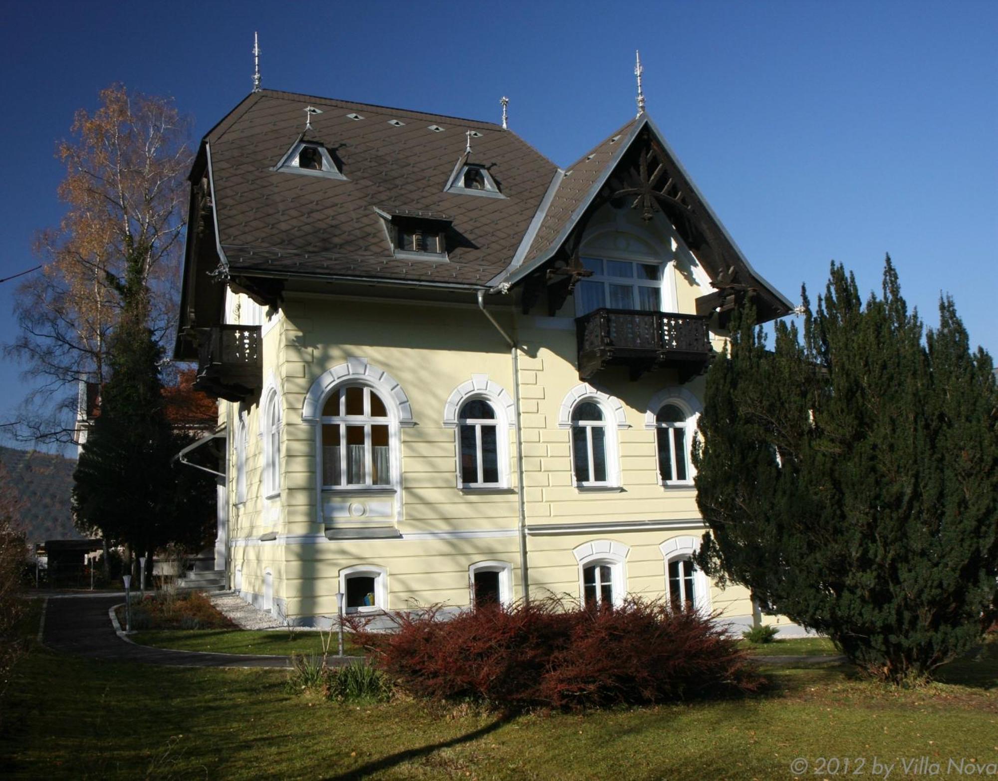 Villa Nova - Hotel Garni Вайдхофен-ан-дер-Ибс Экстерьер фото
